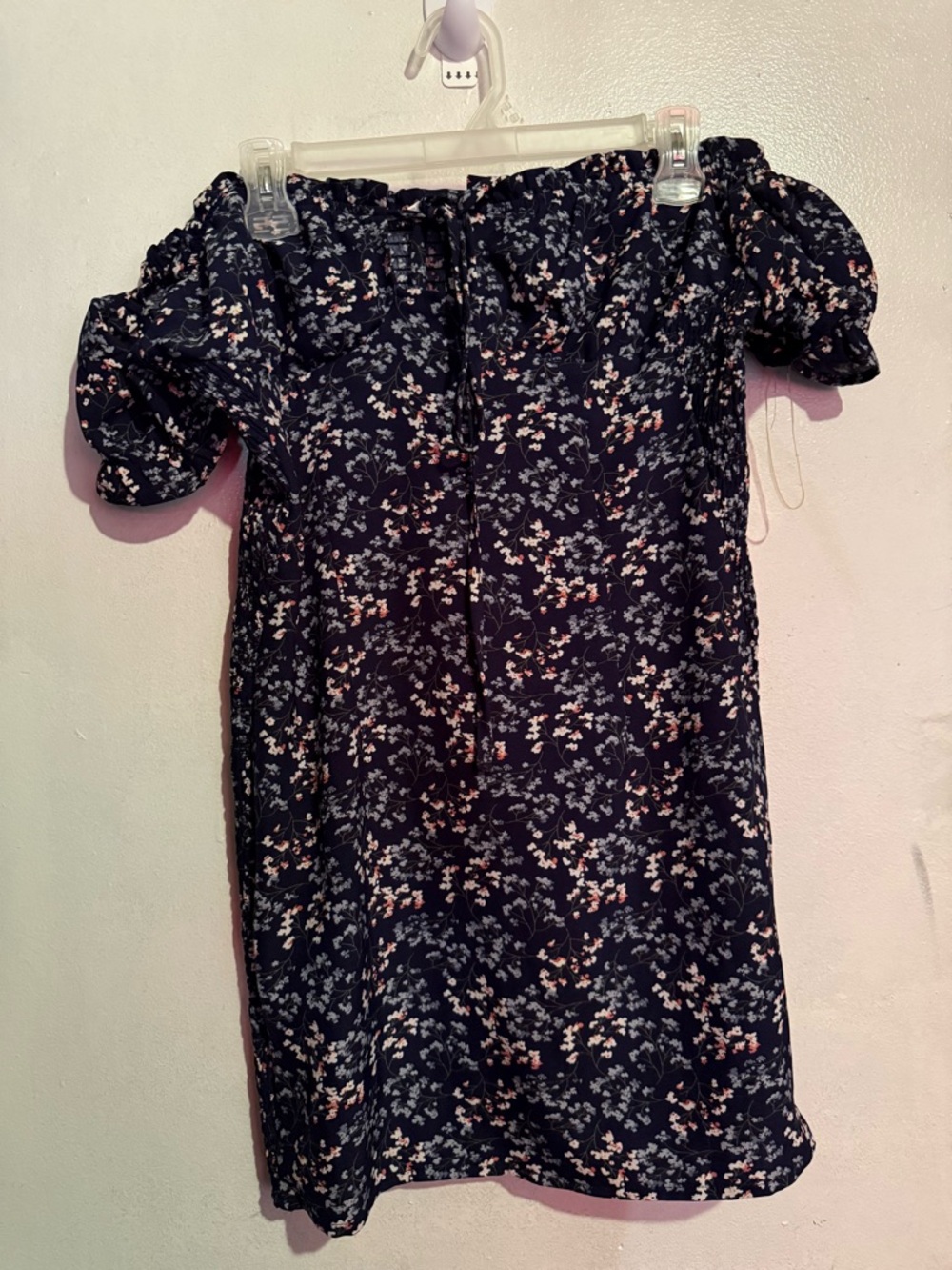 Size L clothing pieces